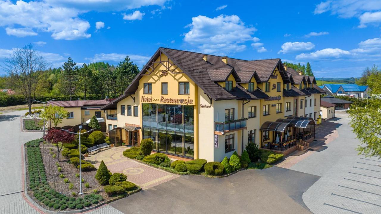 Hotel Szelcow เลสโก ภายนอก รูปภาพ