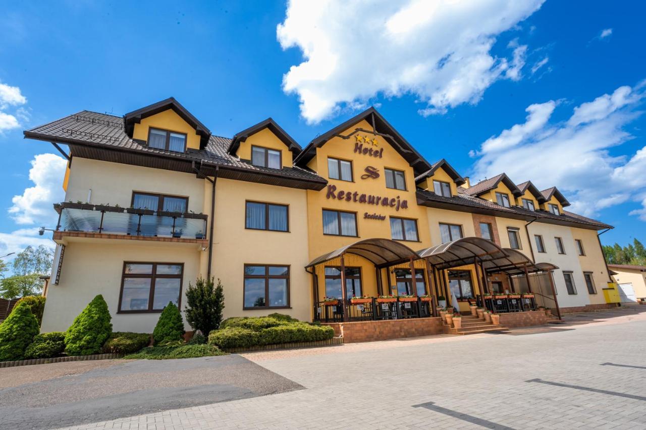Hotel Szelcow เลสโก ภายนอก รูปภาพ